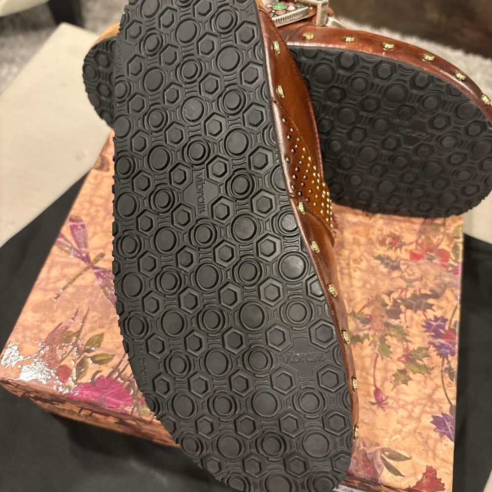 JO Ghost Italian Leather Brown Clogs with Studded Detail, Size 38 - Picture 4 of 6